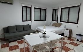 Bonito Y Acogedor Estudio